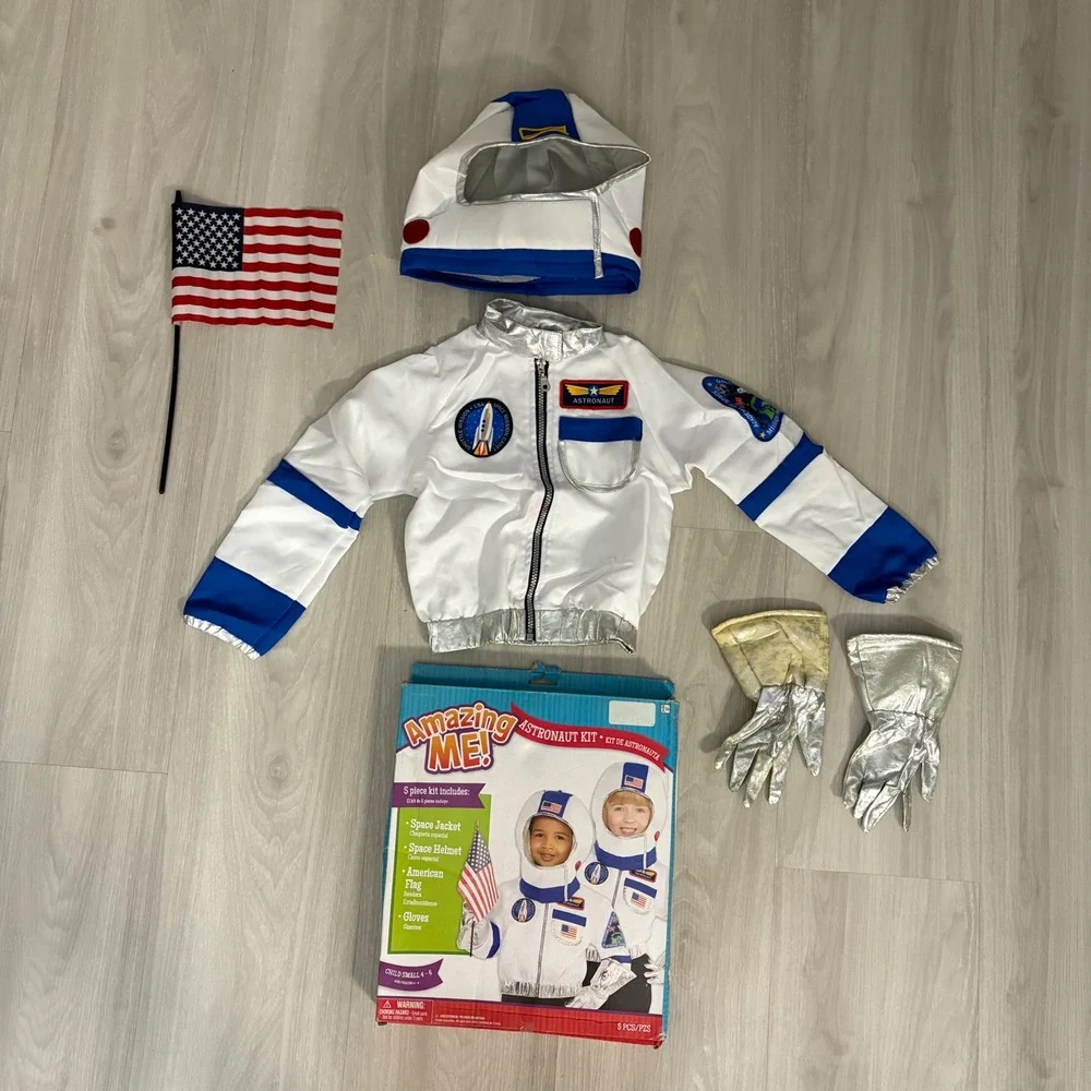 Amazing Me! Astronaut Kit Costume Kid Space Jacket Helmet Flag Halloween Sz 4-6